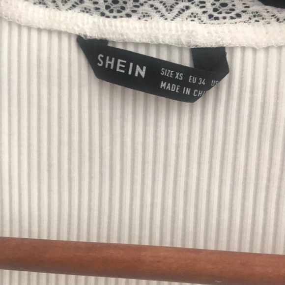 Shein off white crop top xs - Picture 2 of 4